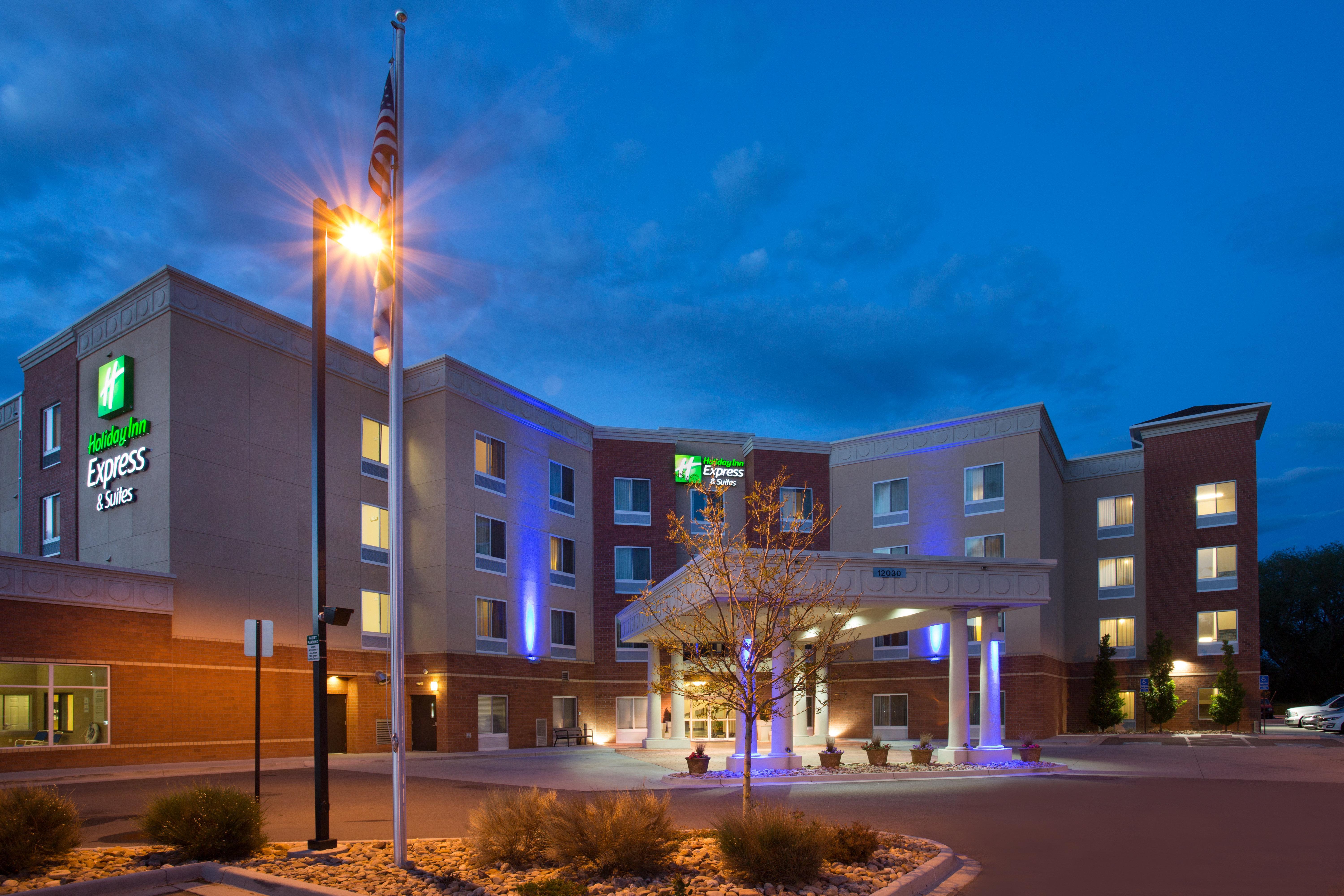 Holiday Inn Express & Suites Denver North - Thornton, An Ihg Hotel Exterior photo